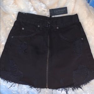 Carmar Black jean skirt